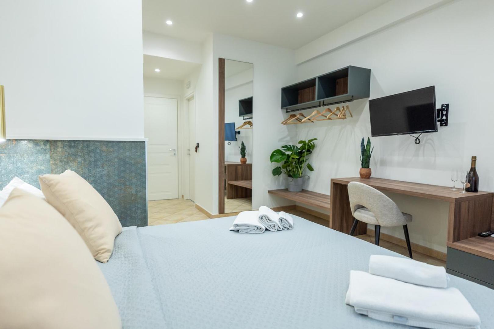 San Giusto Rooms Джардини-Наксос Экстерьер фото